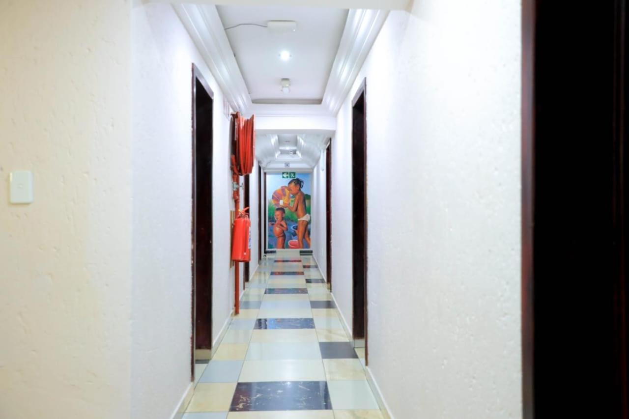 Yeoville Hotel Йоганнесбурґ Екстер'єр фото