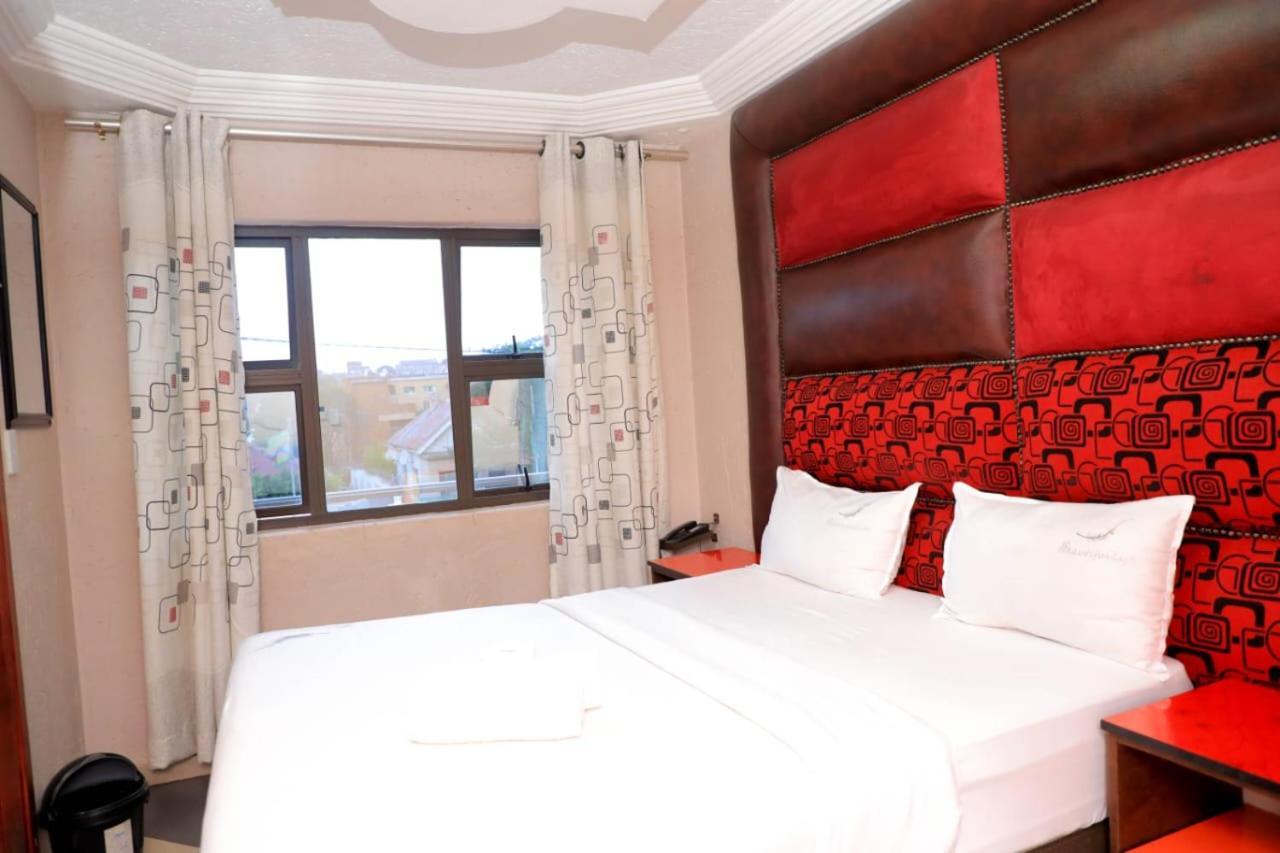 Yeoville Hotel Йоганнесбурґ Екстер'єр фото