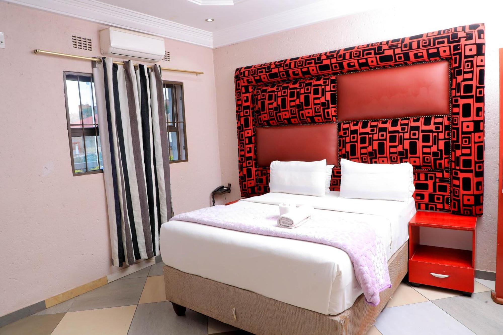 Yeoville Hotel Йоганнесбурґ Екстер'єр фото